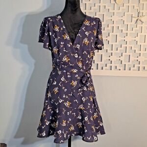 Trixxi Women Blue Floral Line V-Neck Tie Front Flutter Sleeve Dress Size M